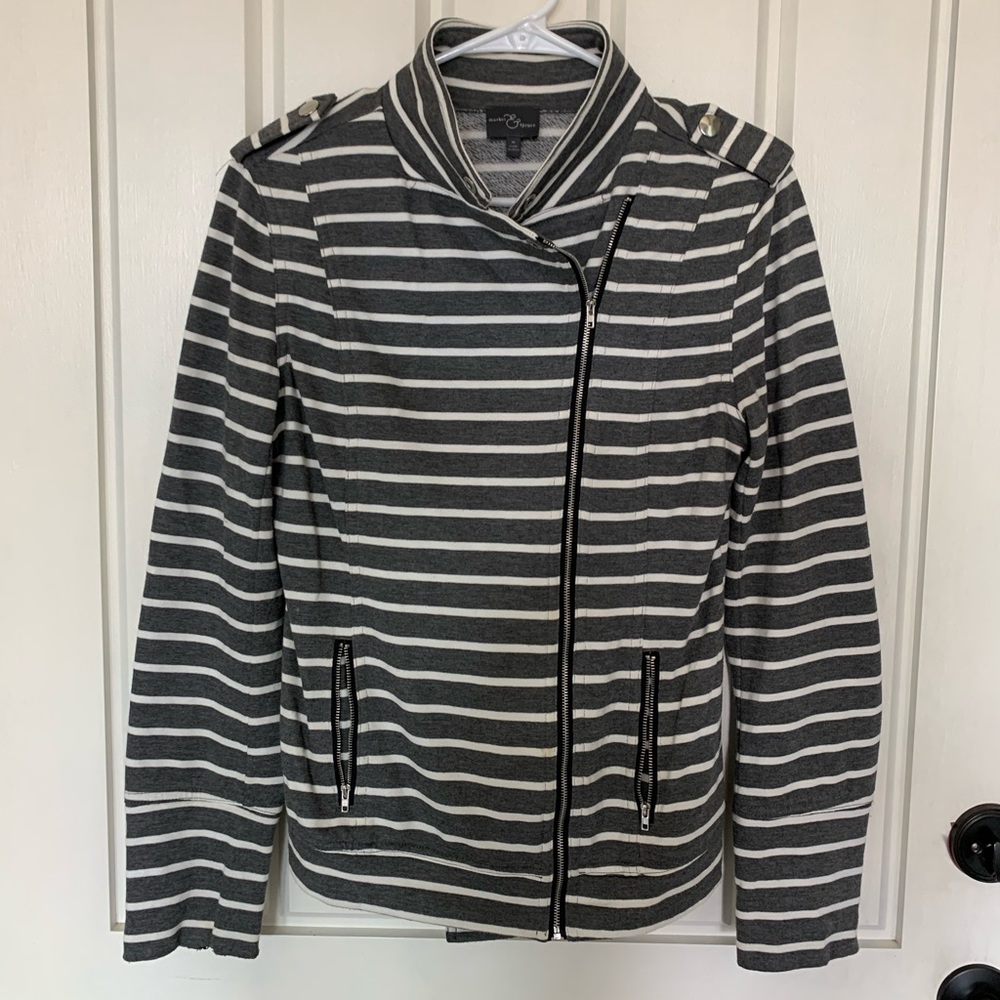 Zip jacket